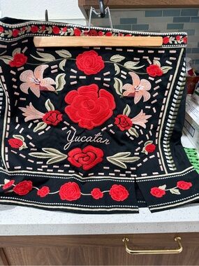 Herancia Collection Black Embroidered Floral Shawl